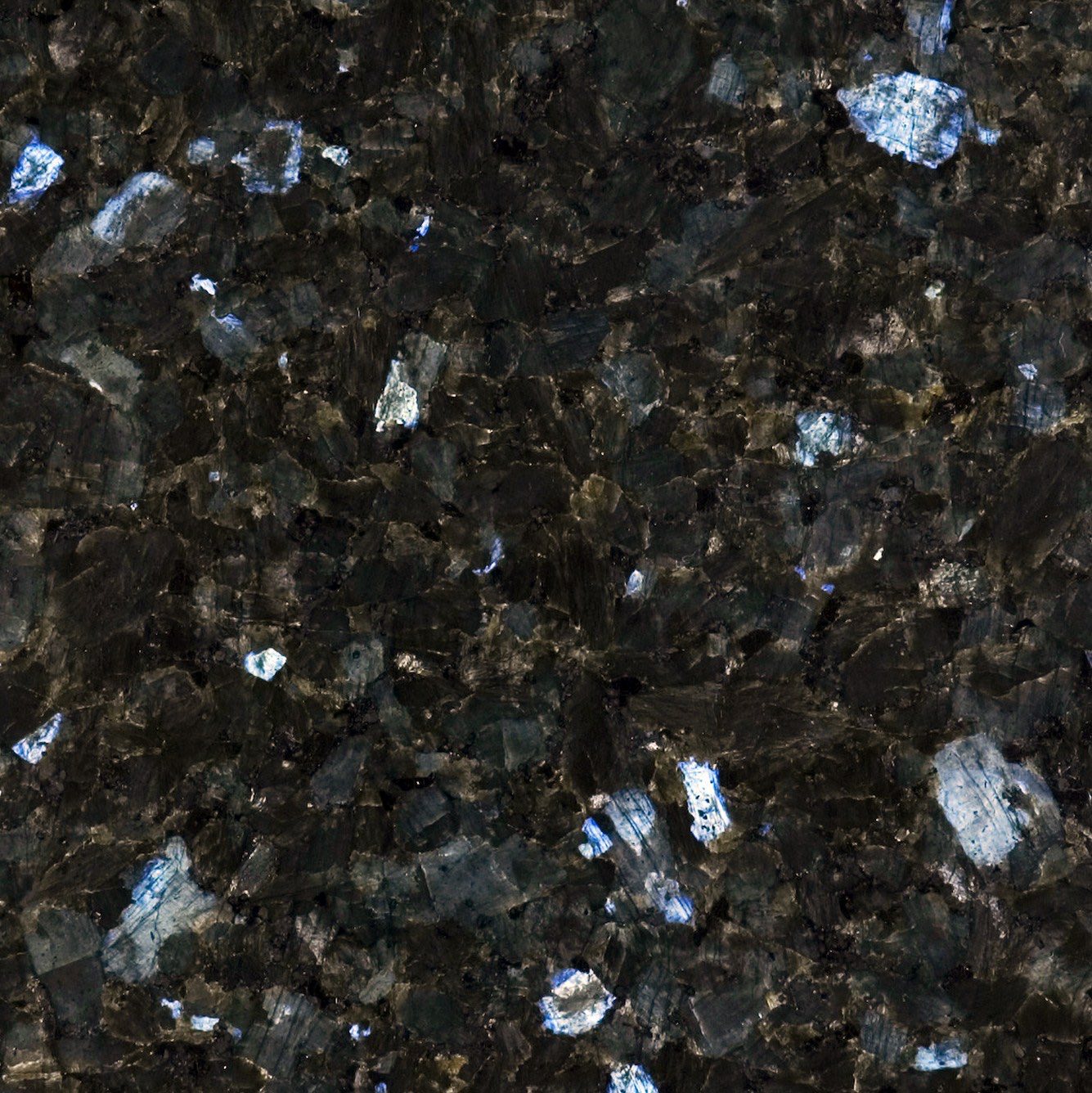 гранит Labrador_Emerald_Pearl